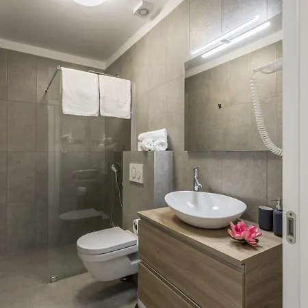 Gasthof 2nightstudios 4*