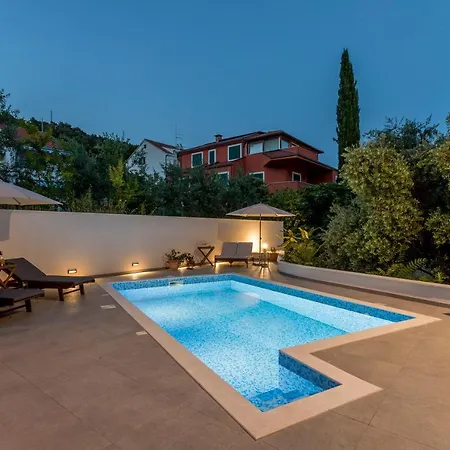 2nightstudios Gasthof Split