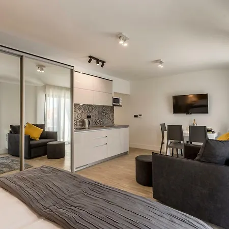 게스트하우스 2nightstudios 스플리트