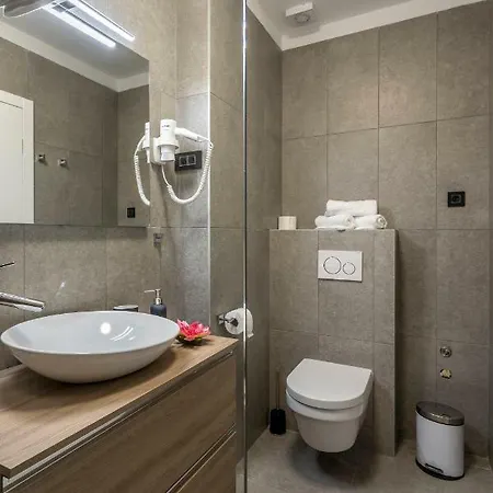 2nightstudios Casa de hóspedes 4*